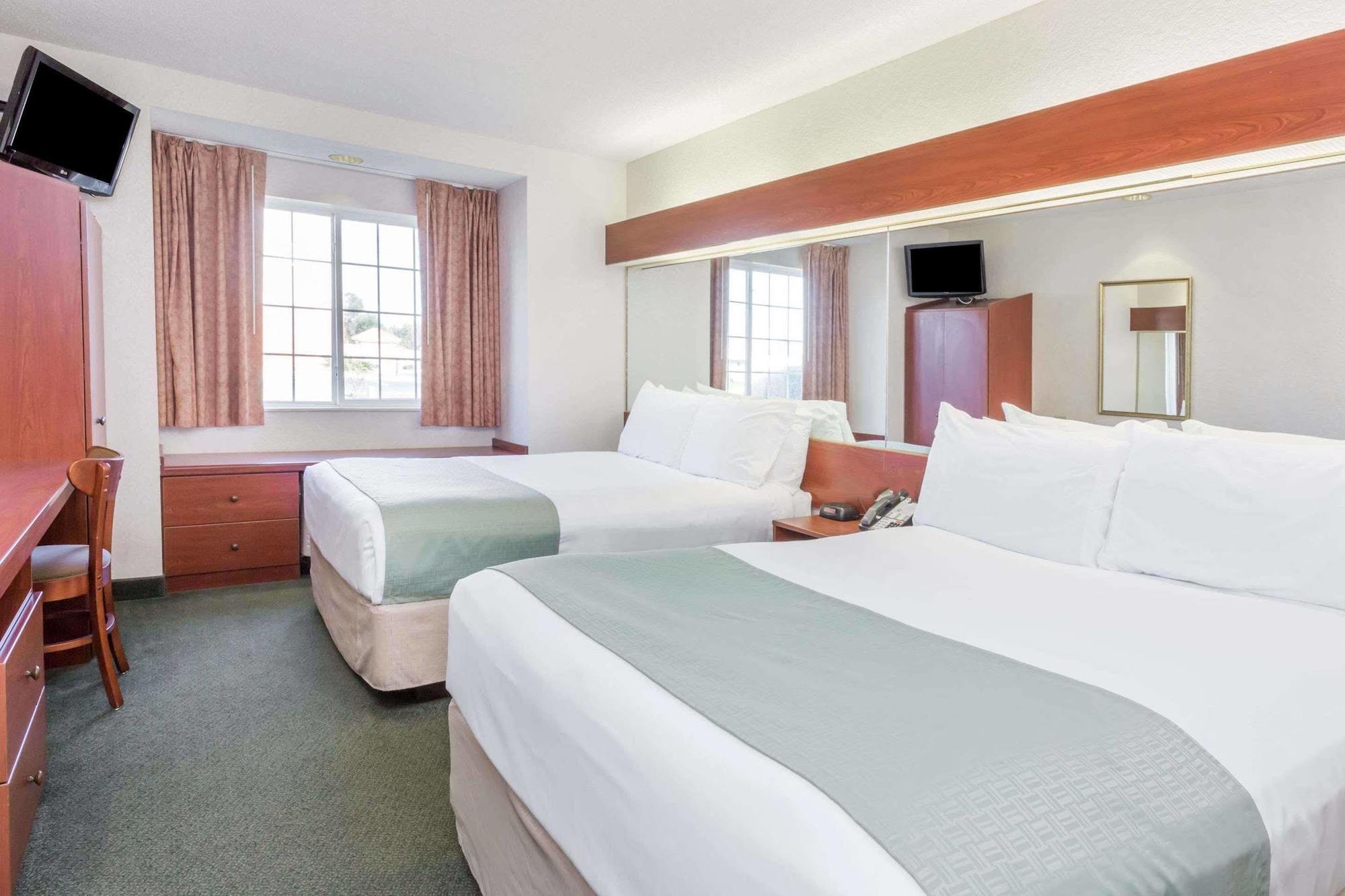 Microtel Inn & Suites Marianna Kültér fotó